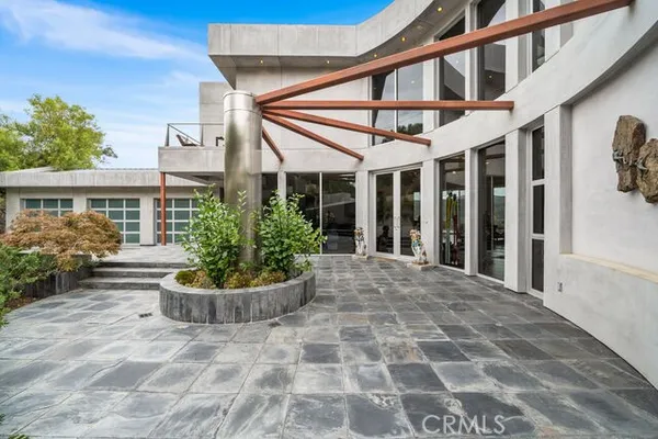 $4,600,000 | 10182 Cowan Heights Drive, North Tustin, CA 92705