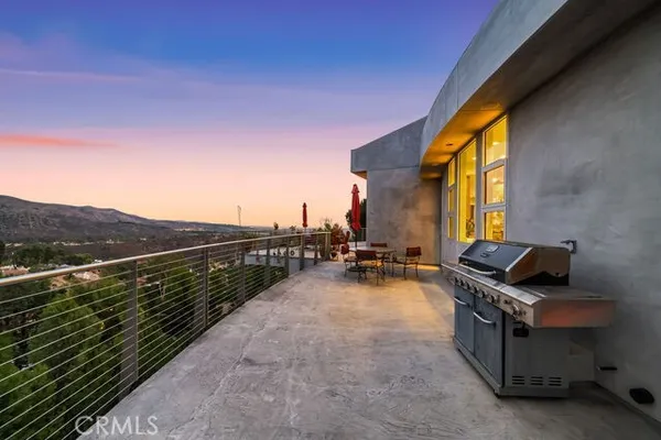 $4,600,000 | 10182 Cowan Heights Drive, North Tustin, CA 92705