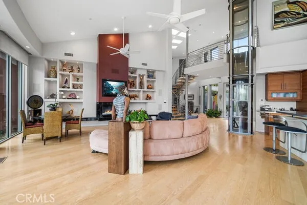 $4,600,000 | 10182 Cowan Heights Drive, North Tustin, CA 92705