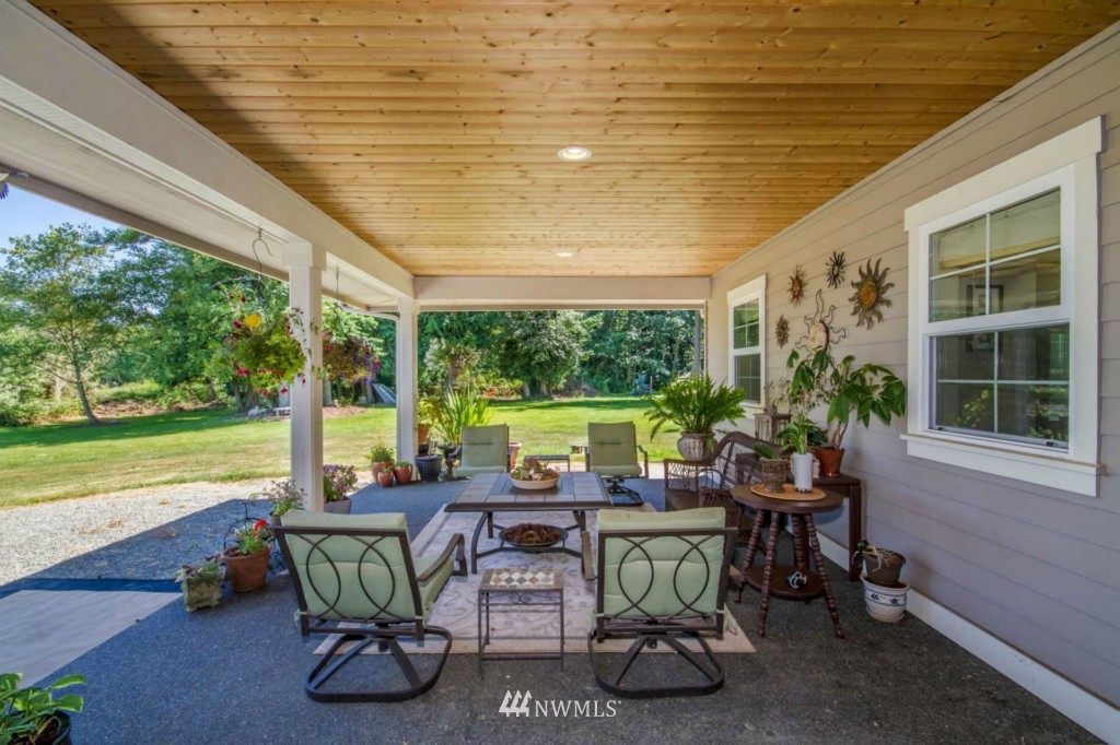 13504 Rector Road Mount Vernon, WA 98273 - Photo 4 of 23 Gallery Image 4