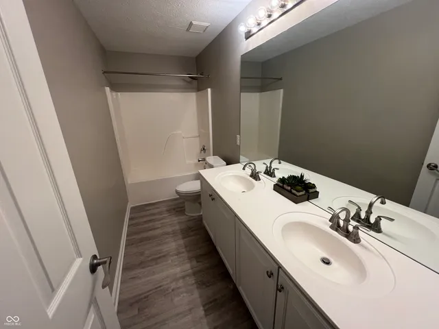 $3,750 | 344 West Columbine Lane, Westfield, IN 46074