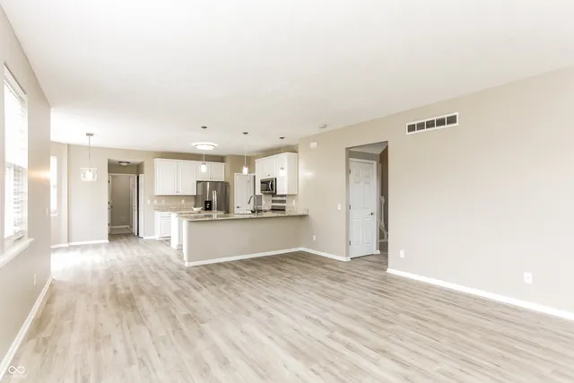 $3,750 | 344 West Columbine Lane, Westfield, IN 46074