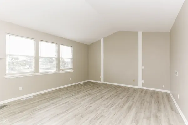 $3,750 | 344 West Columbine Lane, Westfield, IN 46074