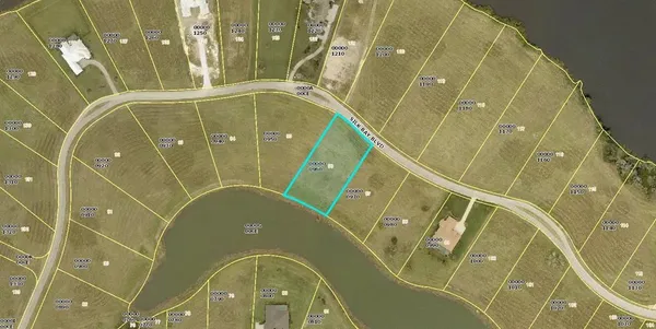 $99,900 | 2071 Silk Bay Boulevard, Alva, FL 33920