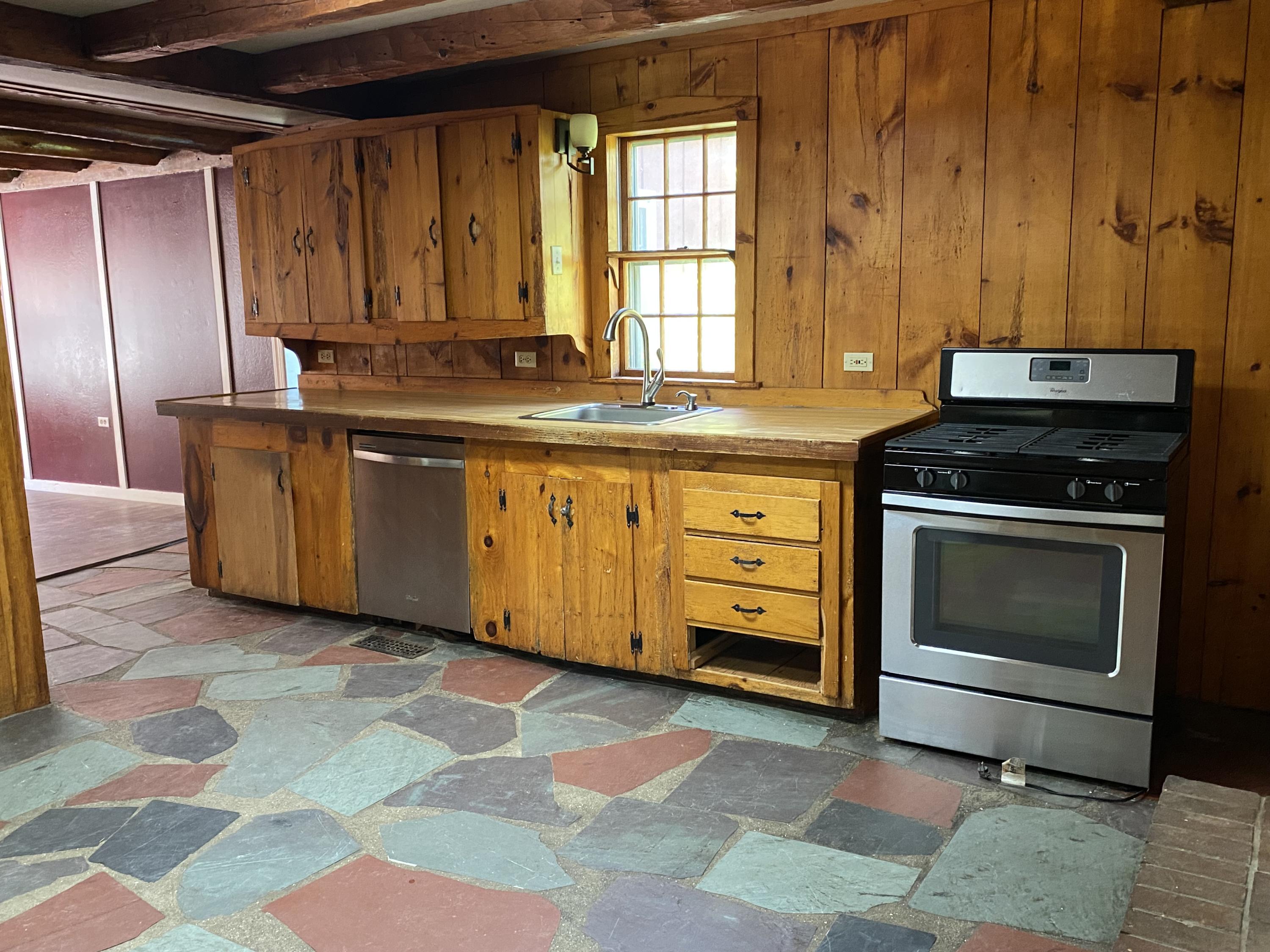 54 Lake House Road Naples, ME 04055 - Photo 9 of 21 IMG-1235