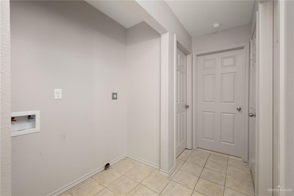 825 West First Street, Unit 4 Mission, TX 78572 - Photo 7 of 11