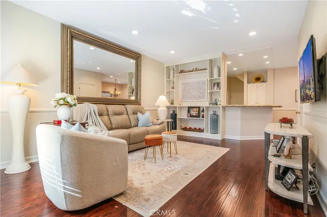 $649,000 | 73 Via Colinas, Westlake Village, CA 91362