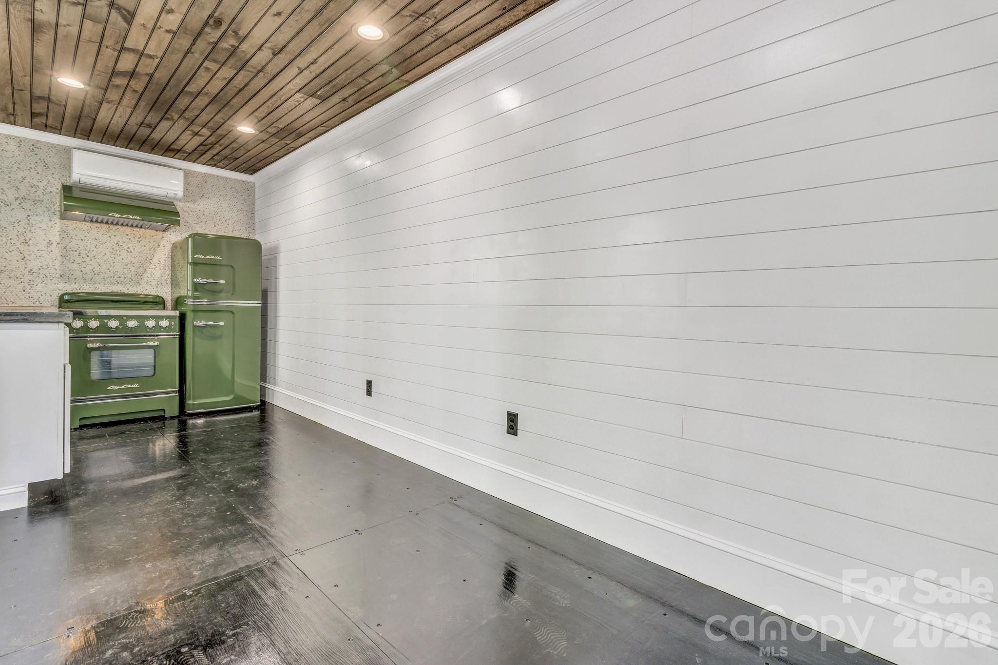 1115 Paint Rock Road Hot Springs, NC 28743 - Photo 15 of 24