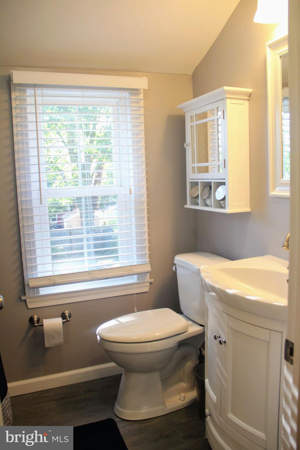 29 Harmil Road Broomall, PA 19008 - Photo 18 of 22 Gallery Image 18