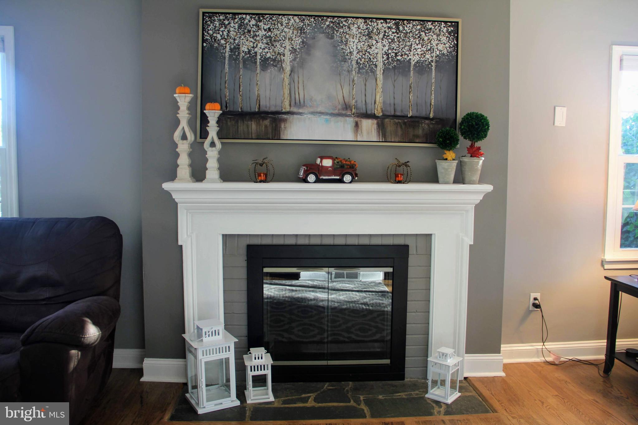 29 Harmil Road Broomall, PA 19008 - Photo 4 of 22 Gallery Image 4
