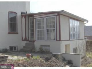 835 Wynnewood Road Ardmore, PA 19003 - Photo 4 of 6