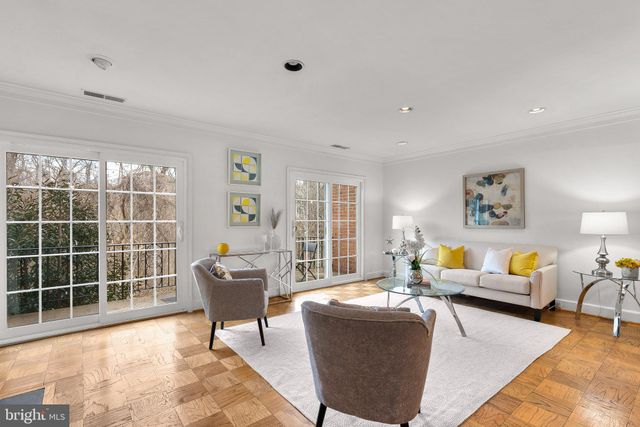 $910,000 | 3247 Sutton Place Northwest, Unit B, Washington, DC 20016