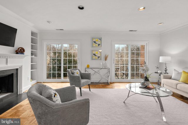 $910,000 | 3247 Sutton Place Northwest, Unit B, Washington, DC 20016