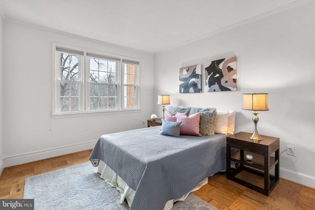 $910,000 | 3247 Sutton Place Northwest, Unit B, Washington, DC 20016