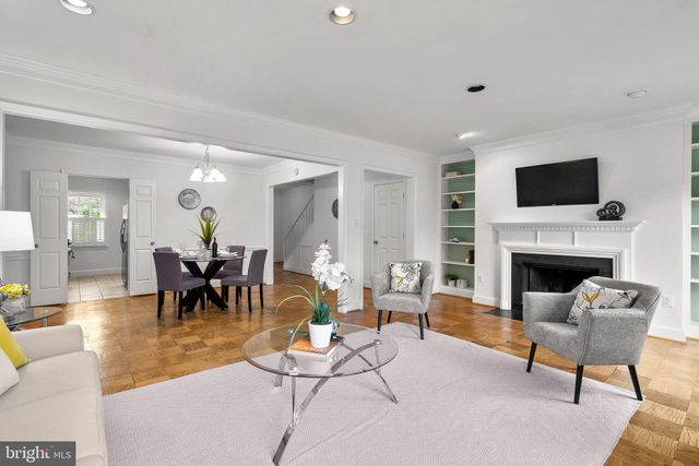 $910,000 | 3247 Sutton Place Northwest, Unit B, Washington, DC 20016