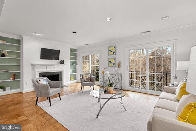 $910,000 | 3247 Sutton Place Northwest, Unit B, Washington, DC 20016