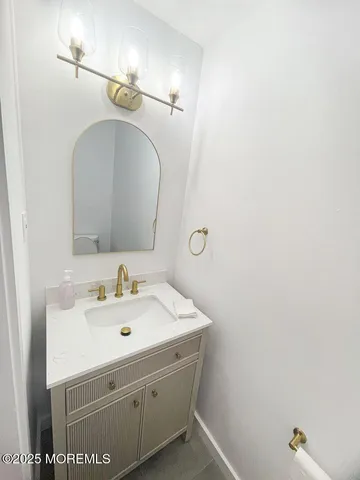 $585,000 | 97 Tangerine Drive, Marlboro, NJ 07746