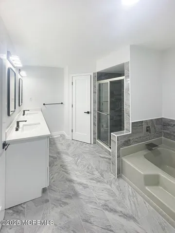 $585,000 | 97 Tangerine Drive, Marlboro, NJ 07746