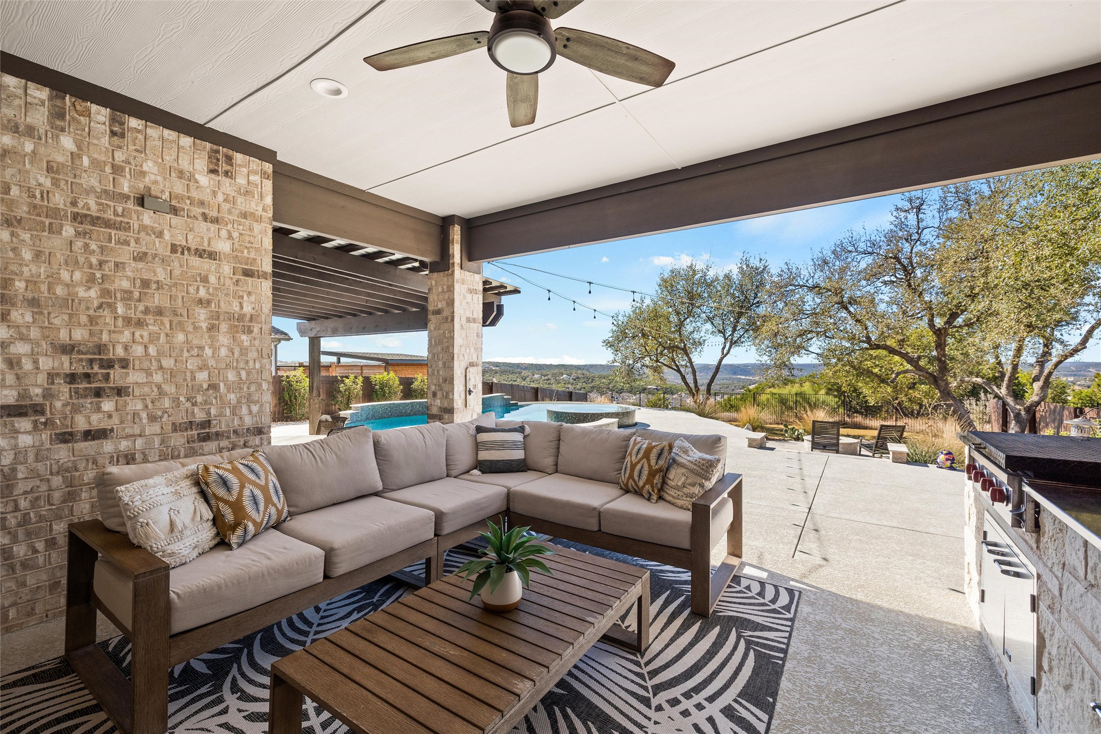 2709 Painted Sky Bend Leander, TX 78641 - Photo 25 of 33