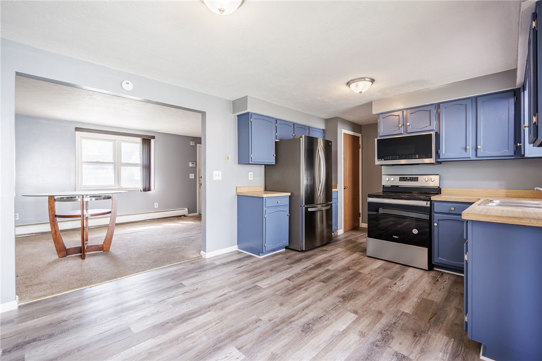 176 Villa Street Rochester, NY 14606 - Photo 8 of 36 Gallery Image 8