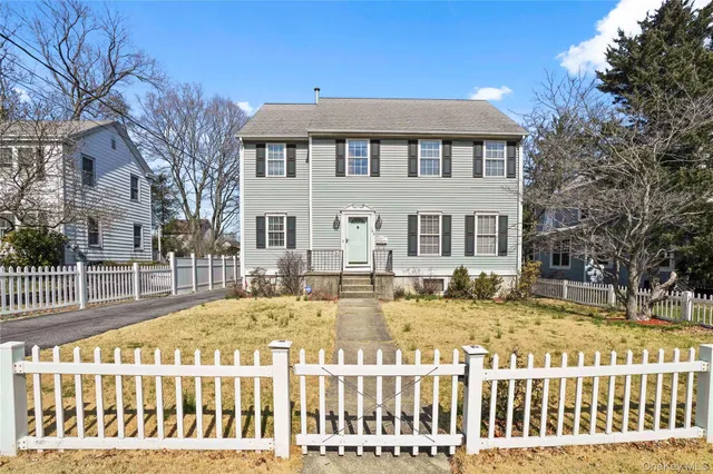 $5,200 | 102 Clinton Street, White Plains, NY 10603