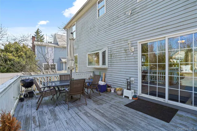 $5,200 | 102 Clinton Street, White Plains, NY 10603