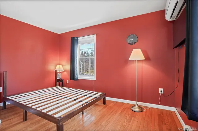 $5,200 | 102 Clinton Street, White Plains, NY 10603