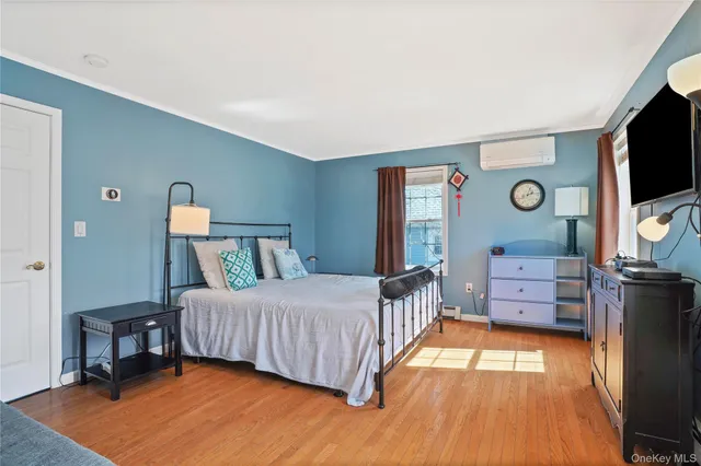 $5,200 | 102 Clinton Street, White Plains, NY 10603