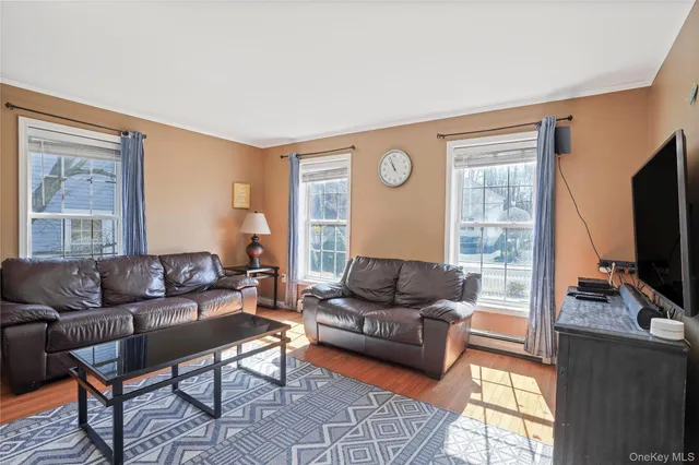 $5,200 | 102 Clinton Street, White Plains, NY 10603