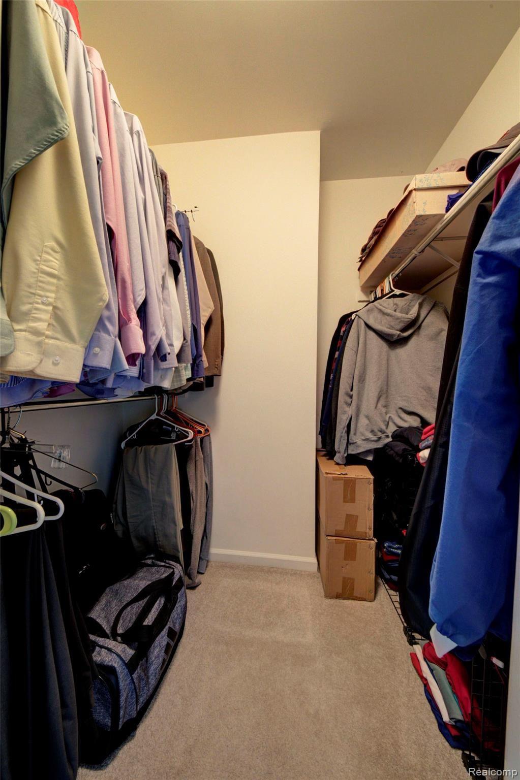 6649 Kennesaw Road Canton, MI 48187 - Photo 43 of 61 42 Master Closet.jpg