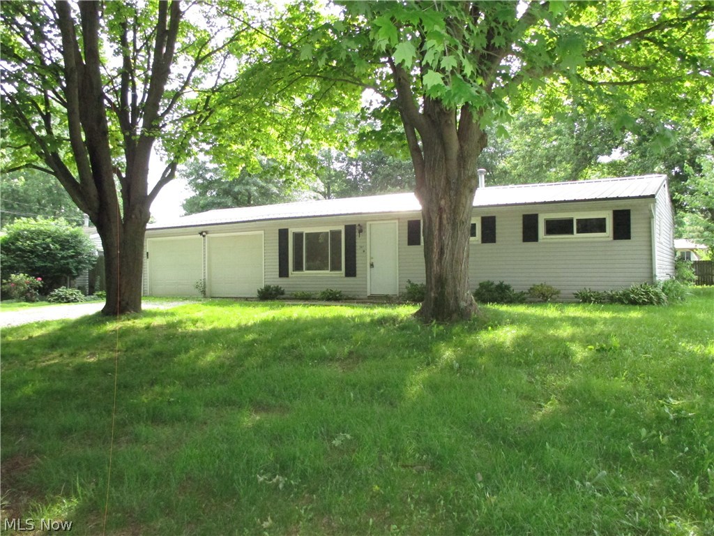2881 Polly Road Ravenna, OH 44266 - Photo 1 of 15