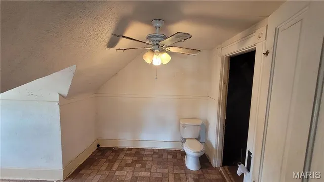 $95,000 | 106 Oaklawn Avenue, Warrenton, MO 63383