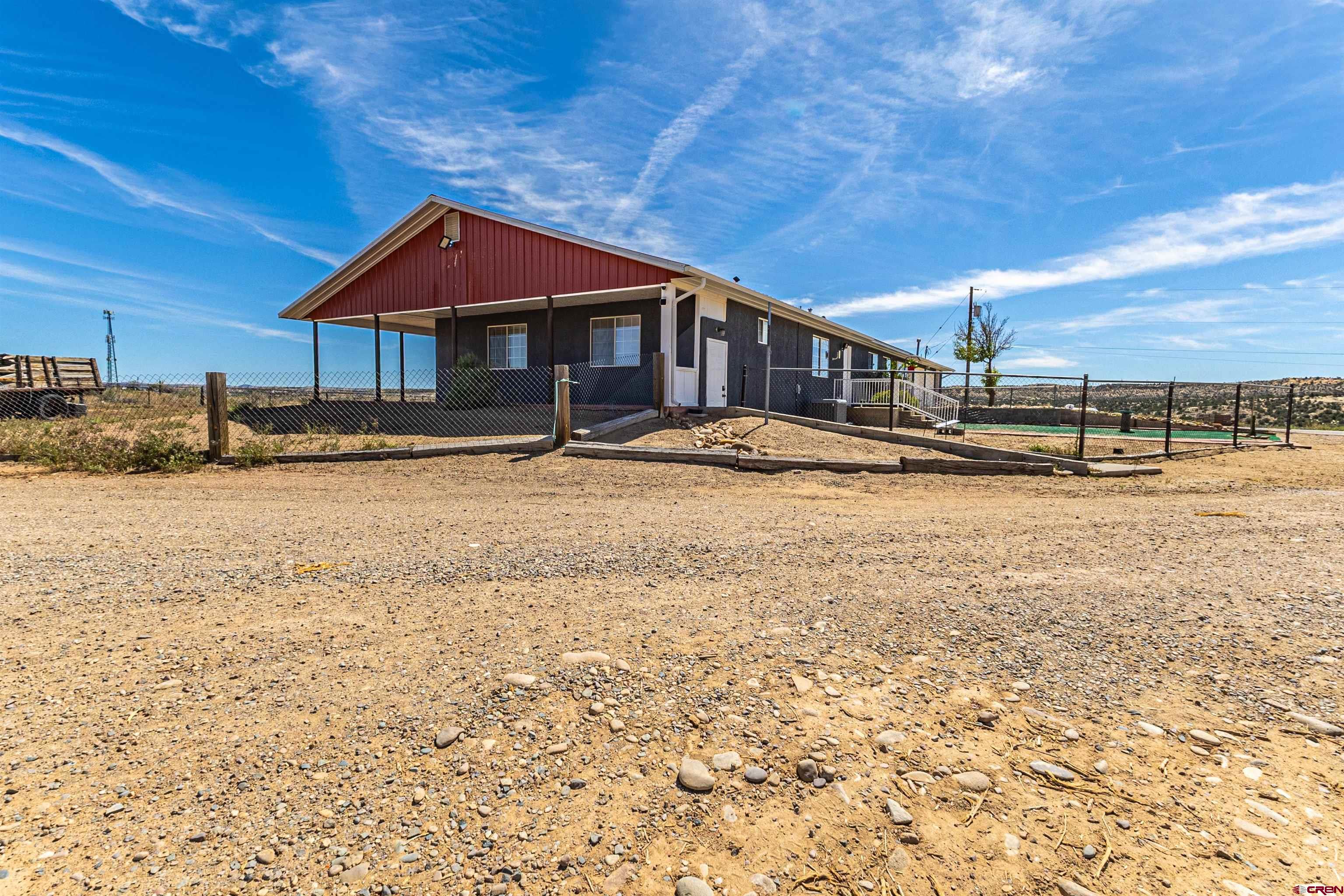 1633 2nd Road Farmington, NM 87401 - Photo 3 of 43