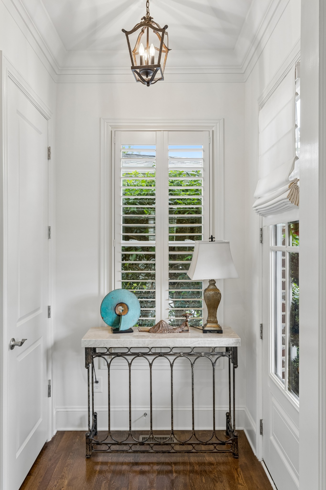 324 Fitzgerald Street Franklin, TN 37064 - Photo 4 of 28 a view of entryway with a chandelier