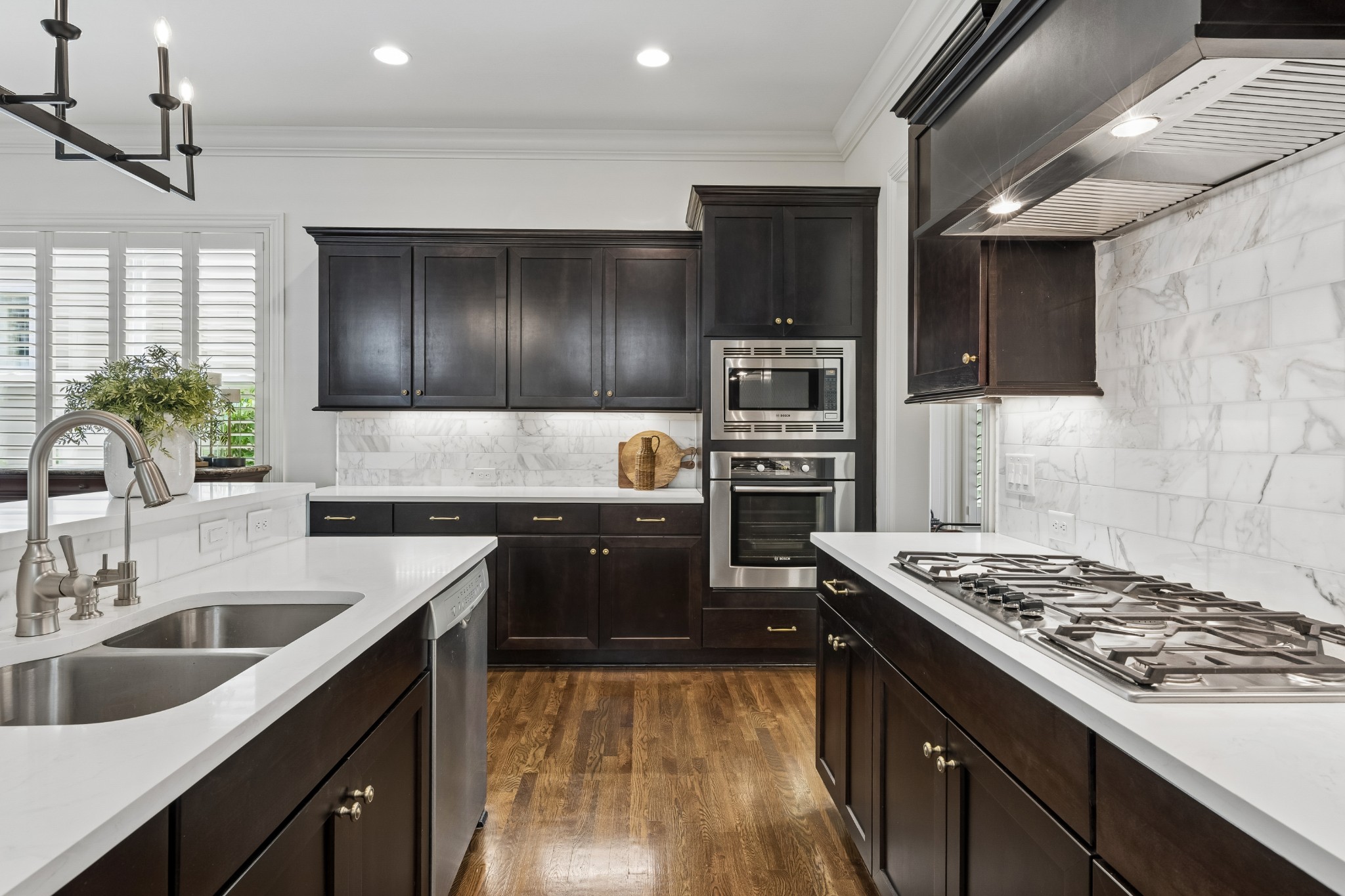 324 Fitzgerald Street Franklin, TN 37064 - Photo 10 of 28 a kitchen with a sink stove top oven and refrigerator