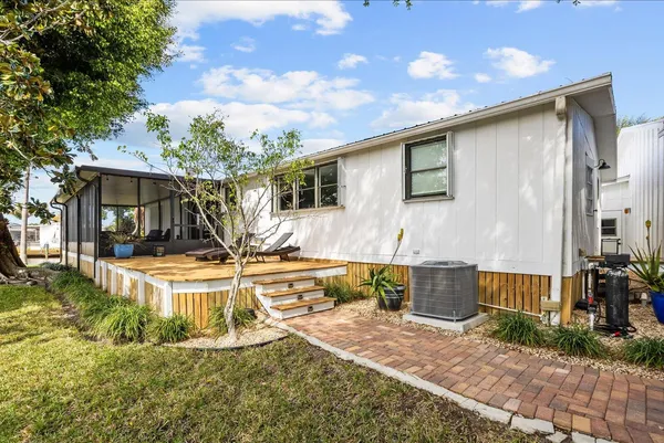 $489,900 | 7918 Southeast Paradise Court, Stuart, FL 34997