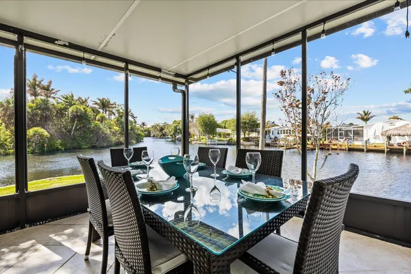 $489,900 | 7918 Southeast Paradise Court, Stuart, FL 34997