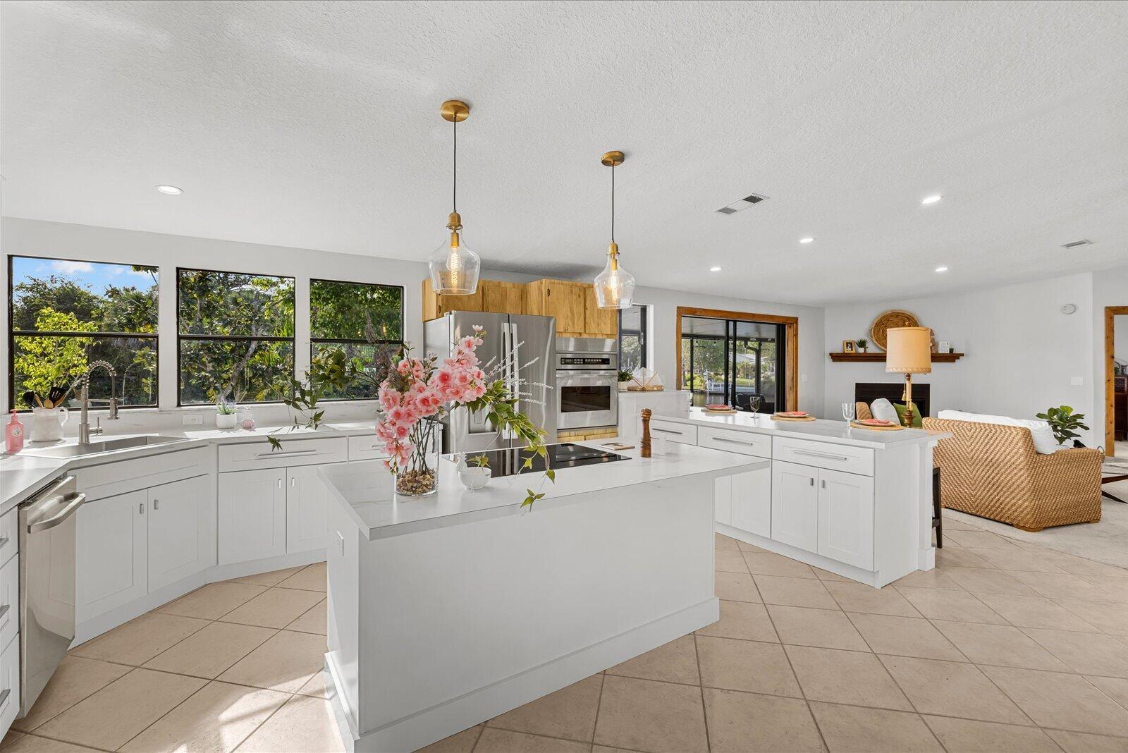 7918 Southeast Paradise Court Stuart, FL 34997 - Photo 7 of 29 08-par in-41