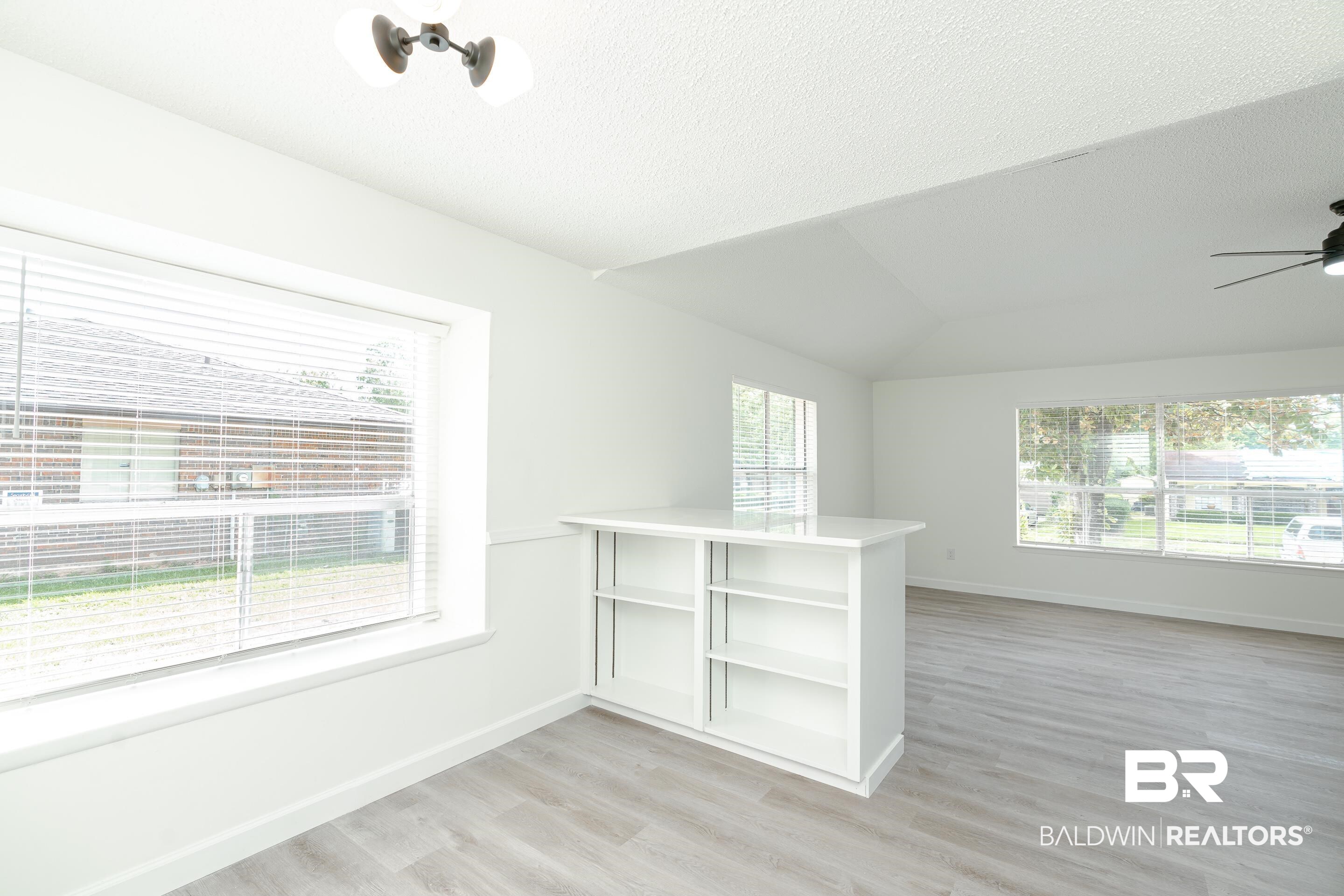 1808 Southampton Way Mobile, AL 36618 - Photo 18 of 36