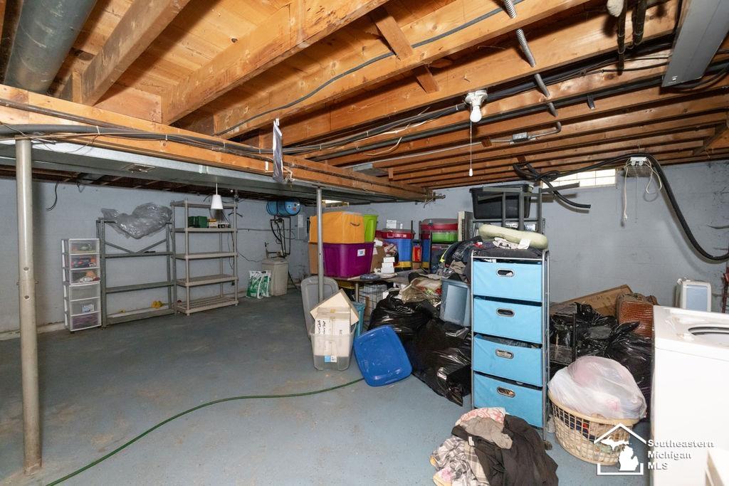 6200 Jackman Road Temperance, MI 48182 - Photo 38 of 40 50178100-99522039-52fb-4309-a83c-7a7867f4e561.JPG