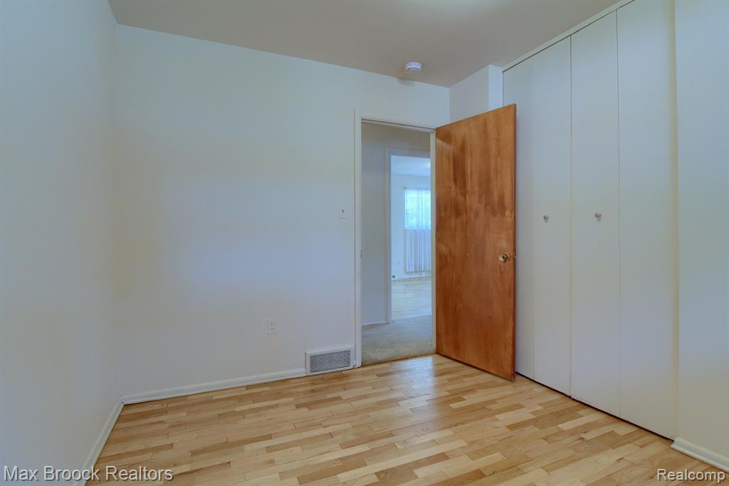 12103 Schultz Street Romulus, MI 48174 - Photo 20 of 28 Gallery Image 20