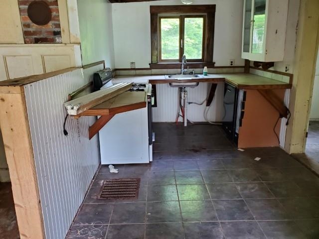 11 Wild Meadow Road Grafton, NH 03240 - Photo 6 of 18 Gallery Image 6