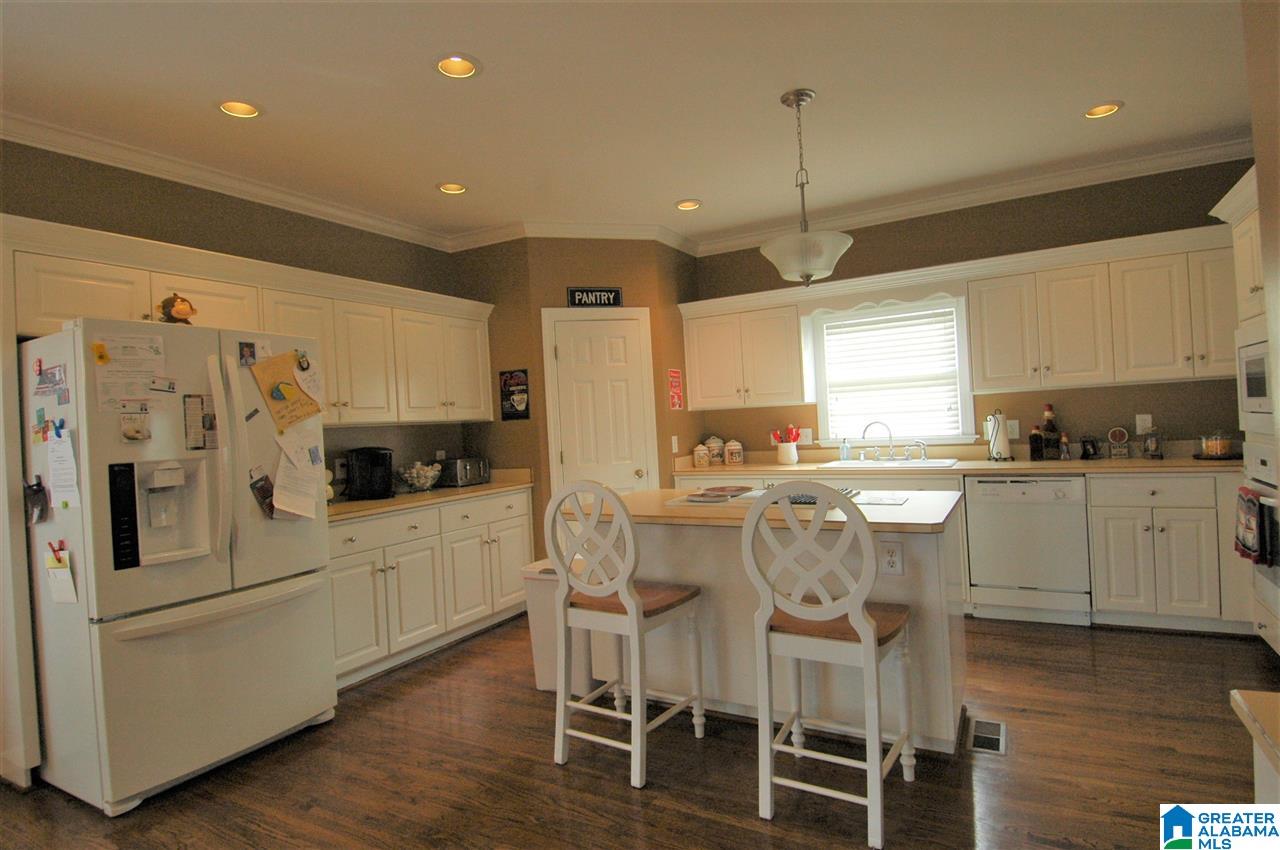 100 Maple Trace Birmingham, AL 35244 - Photo 12 of 50