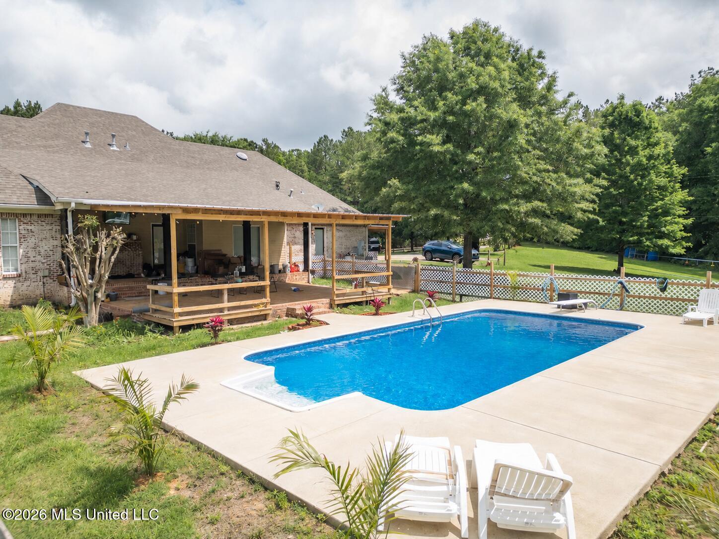 1529 Lower Milligan Springs Road Kilmichael, MS 39747 - Photo 8 of 46 c774b4ec-0eec-46f0-b736-eb8bfb6c0ff9