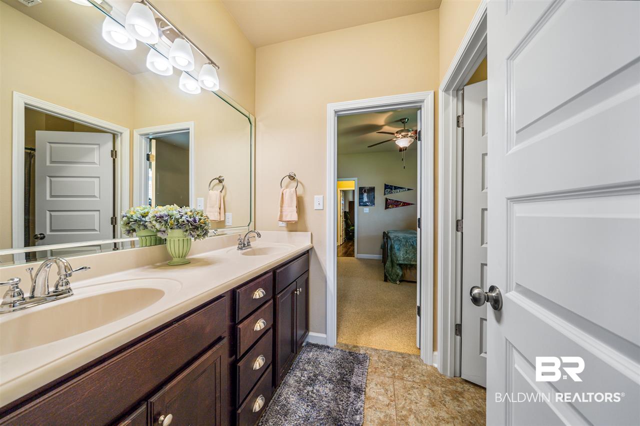 8995 Moses Way Theodore, AL 36582 - Photo 21 of 37