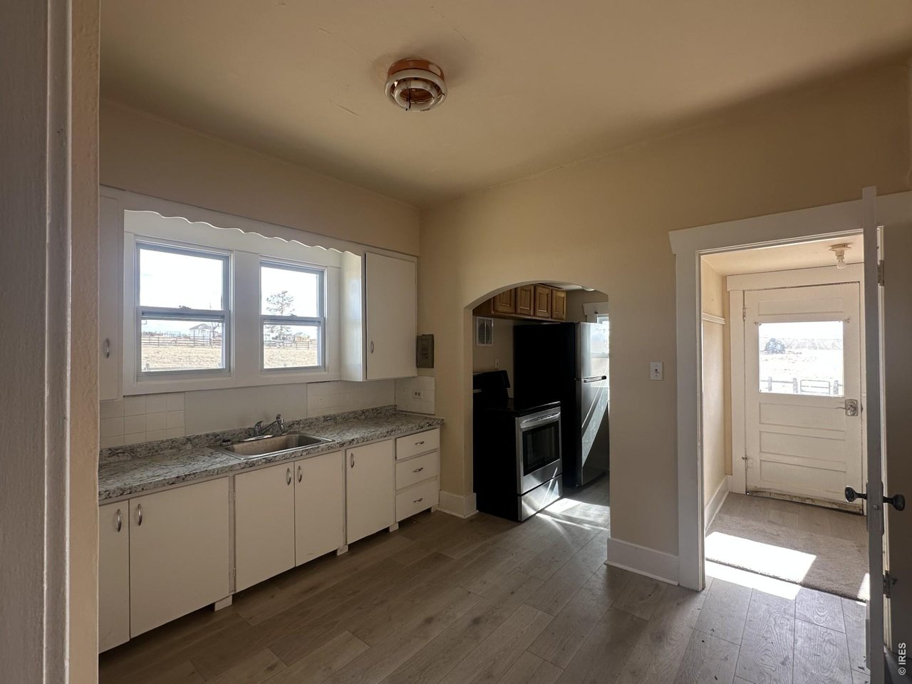 8594 Mineral Road Longmont, CO 80503 - Photo 5 of 9 Gallery Image 5