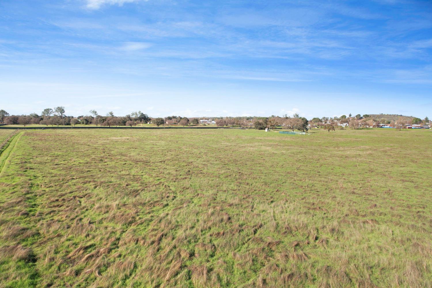 0 Burson Road Lodi, CA 95242 - Photo 16 of 18 a view of an ocean from in a yard