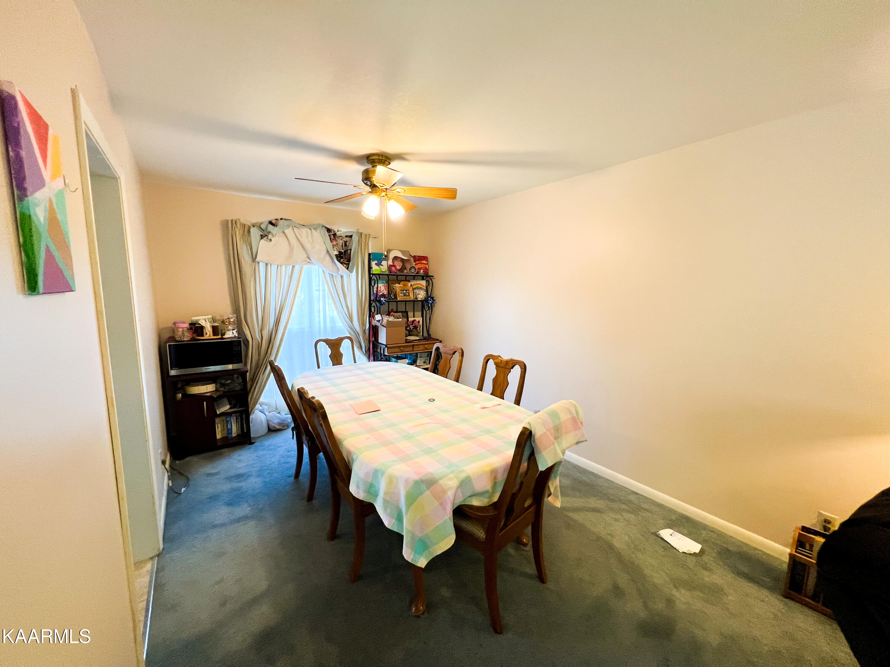 105 Middlebury Road Oak Ridge, TN 37830 - Photo 3 of 18 Dining Room