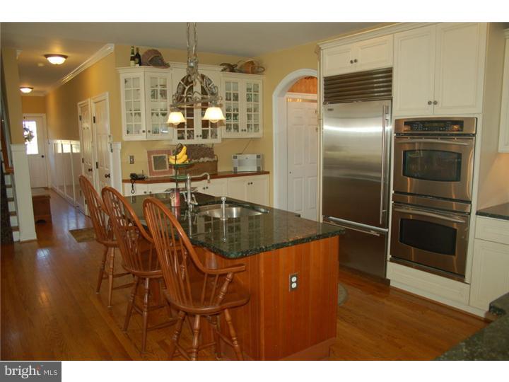 1260 South Gate Road West Chester, PA 19382 - Photo 7 of 22 Kitchen
