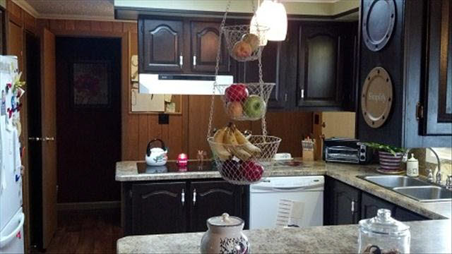 5253 East Dunbar Road Monroe, MI 48161 - Photo 7 of 16 20346859-6.JPG